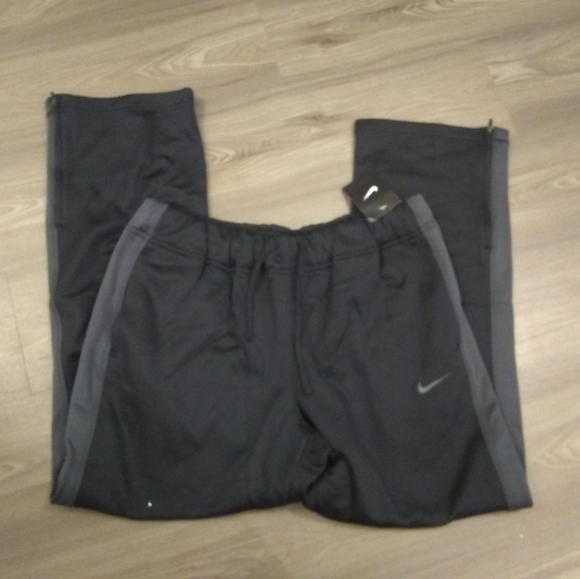 Nike Pants - Brand new women's Nike sweatpants size XL
